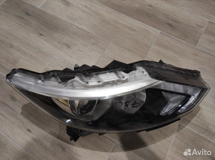 Фара битая правая галоген Nissan Qashqai J11