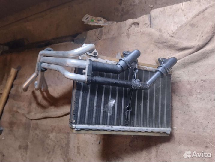 Радиатор печки Бмв е 34