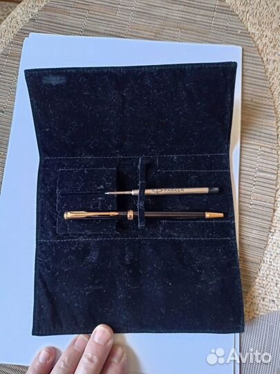 Шариковая ручка