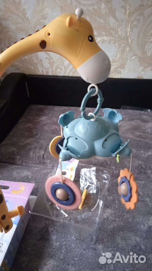 Мобиль с проектором музыкальный