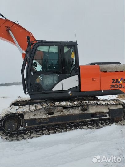 Гусеничный экскаватор Hitachi ZX200LC-5G, 2021