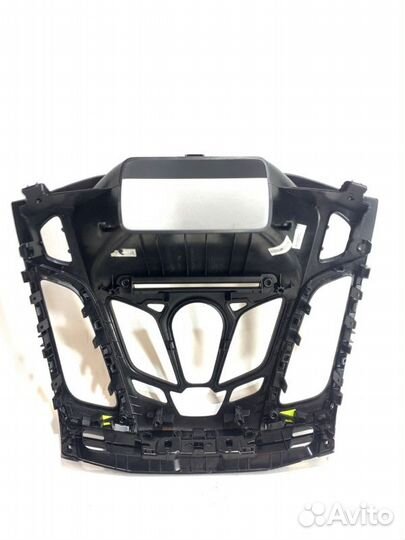 Накладка центральной консоли Ford Focus 3 хэтчбек