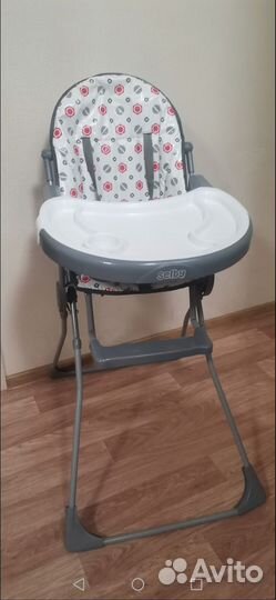 Стульчик для кормления selby
