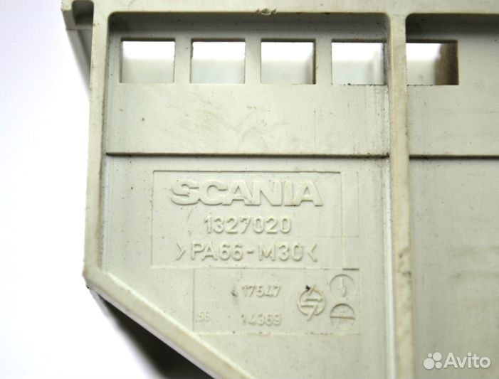 Блок предохранителей scania 4-series 124 (01.95-12.04)