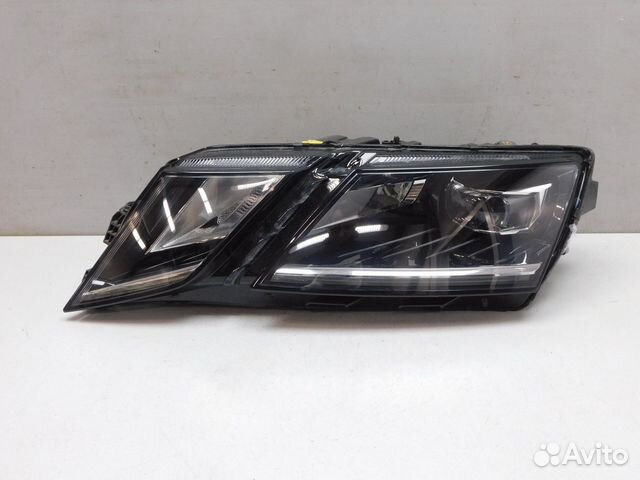 Фара левая Skoda Octavia