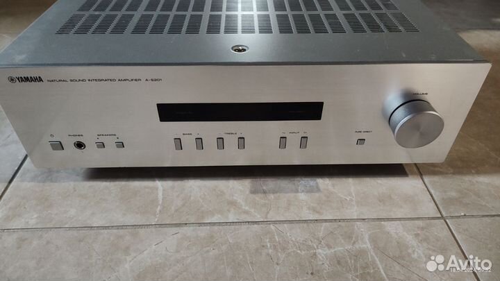 Yamaha a s201