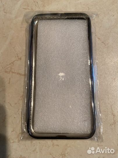 Чехол на iPhone 12