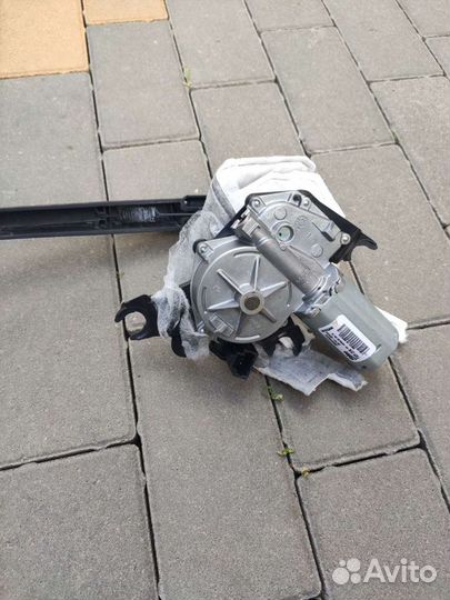 Замок двери багажника x-trail t32