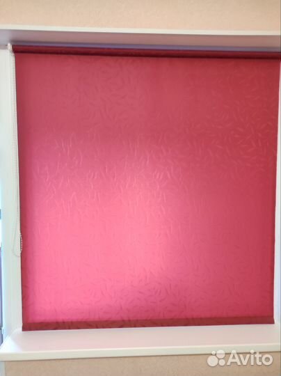 Жалюзи и рулонные шторы на окна