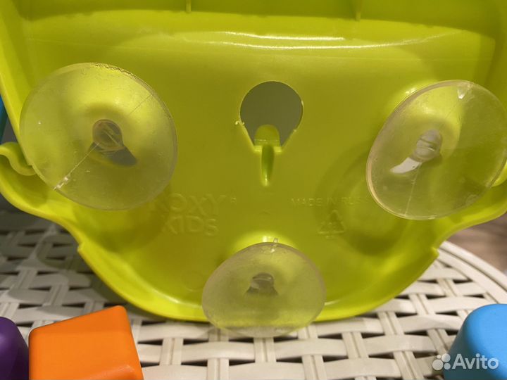 Органайзер-сортер для хранения игрушек в ванной