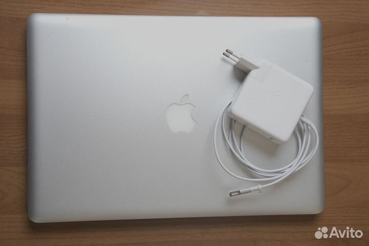 Apple MacBook Pro 15 2010 i5 4gb 480gb ssd