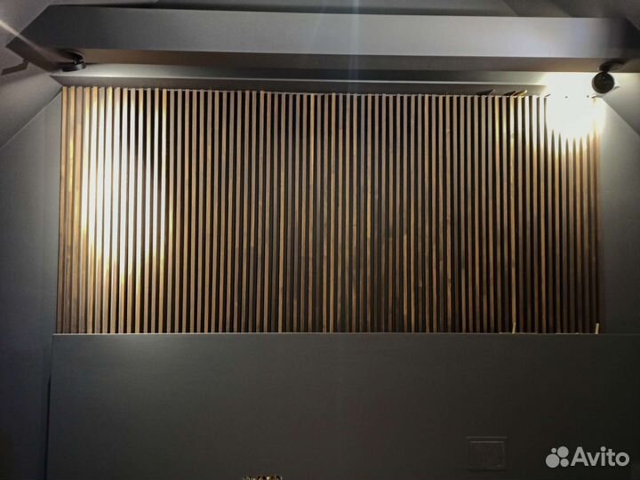 Рейка деревянная на стену