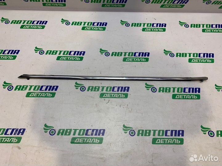 Молдинг двери хром передний левый Mazda Cx-30