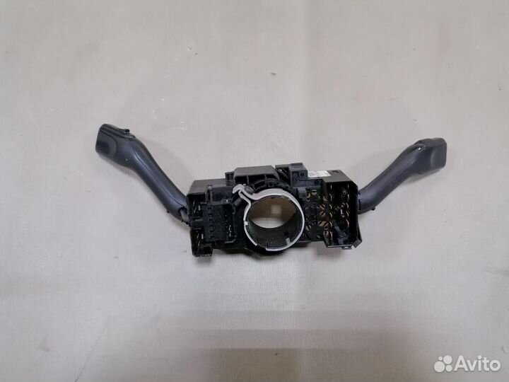Переключатель подрулевой Volkswagen passat B5 1999