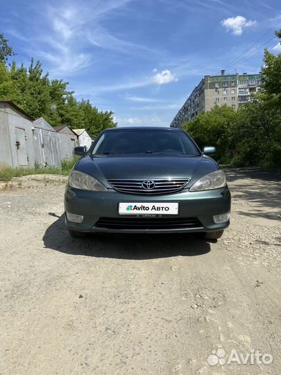 Toyota Camry 2.4 МТ, 2005, 300 000 км