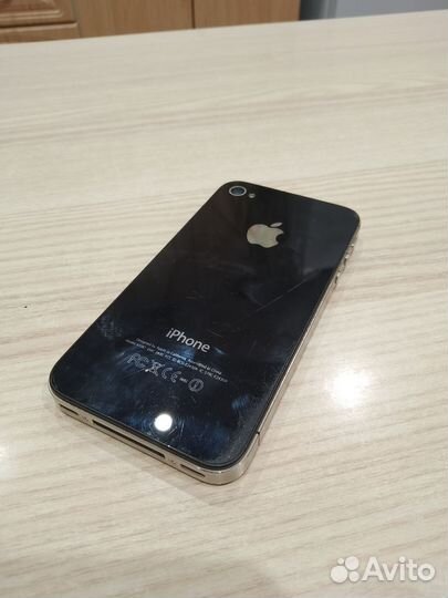 iPhone 4S, 16 ГБ