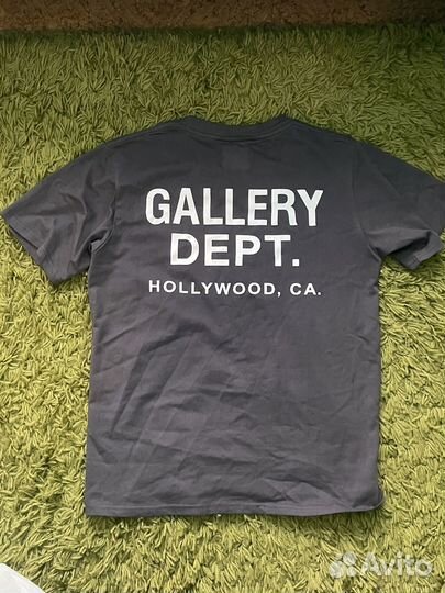 Футболка gallery dept