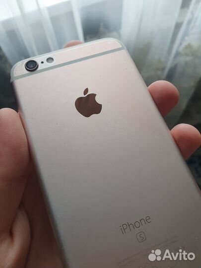 iPhone 6S, 16 ГБ