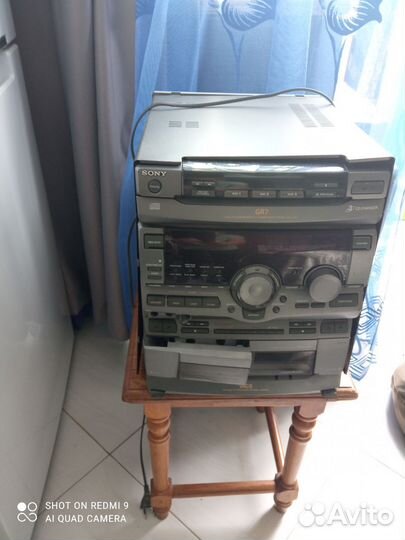 Музыкальный центр