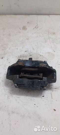 Суппорт передний правый