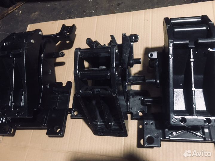 Кронштейн порога LR Range Rover L405 L494