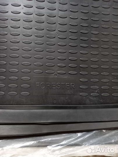 Коврик багажника subaru forester 02-07 полиуретан