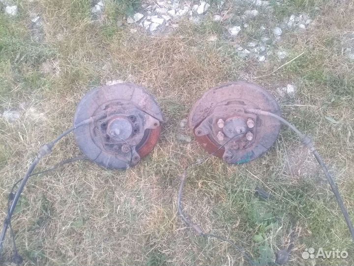 Задняя ступица Митсубиси Лансер 10