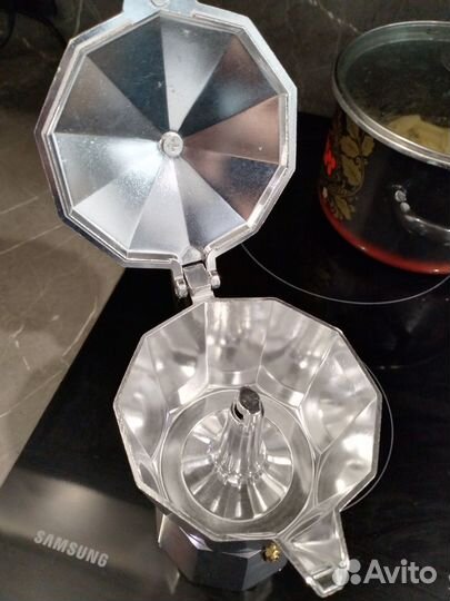 Гейзерная кофеварка Rimini