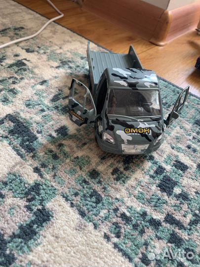 Машинка модель лада