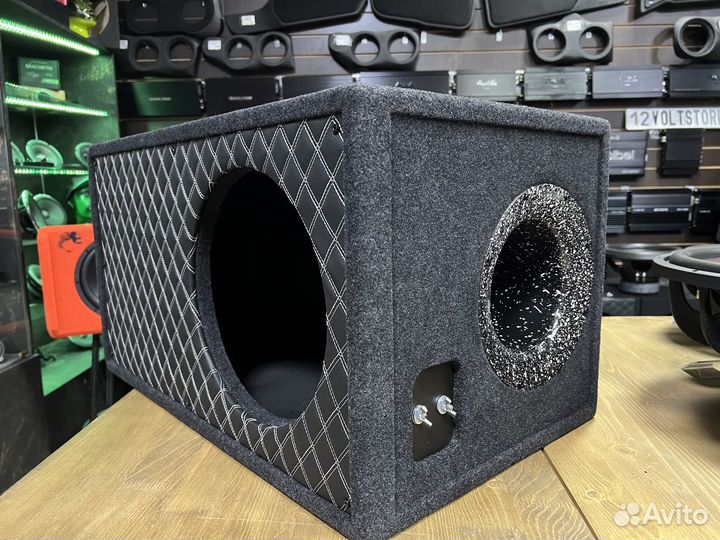 Короб под 12 сабвуфер (Винилискожа)
