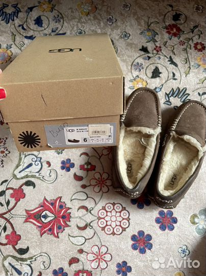 Мокасины UGG из натурального меха