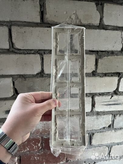 Рамки для розеток и выключателей 4 поста