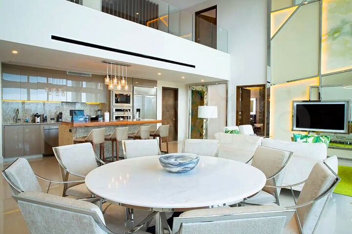 2-к. квартира, 84 м², 12/16 эт.