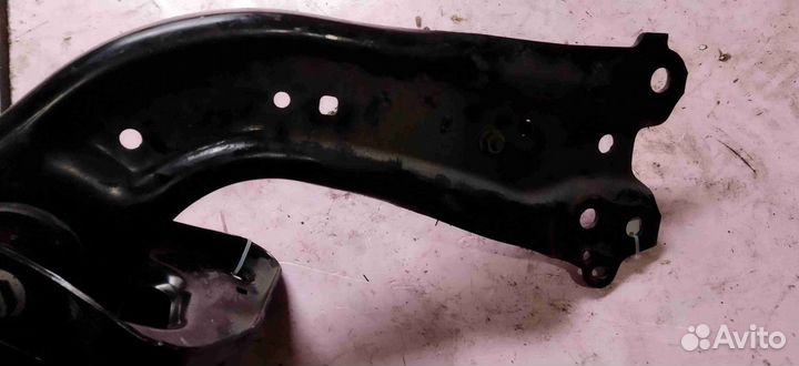 Рычаг задний правый Lexus UX