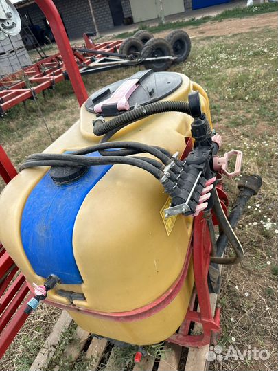 Опрыскиватель