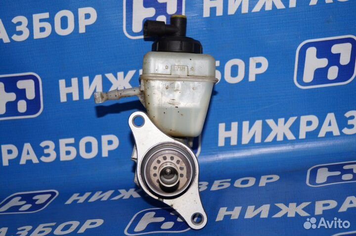 Цилиндр тормозной главный Renault Duster 2.0