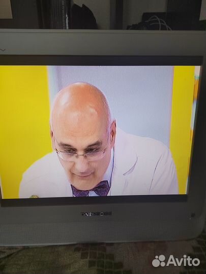 Телевизор daewoo 20 ЖК