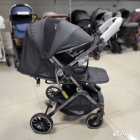 Коляска с перекидной ручкой новые