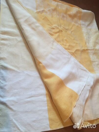 Скатерть хлопок желтая с белым