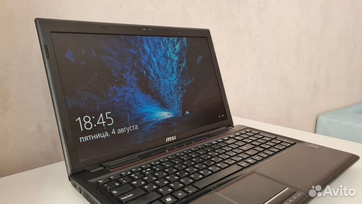 Мощный игровой ноутбук MSI