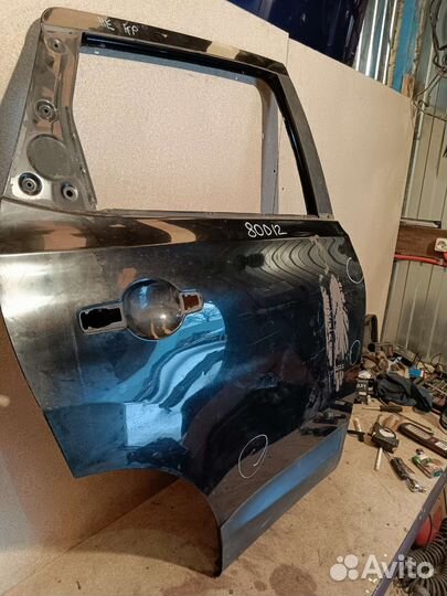 Дверь задняя правая Nissan Qashgai J10