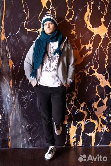 Комплект шапка и шарф вязаный спицами Ручная работ