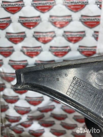 Зеркало заднего вида боковое левое переднее 123430