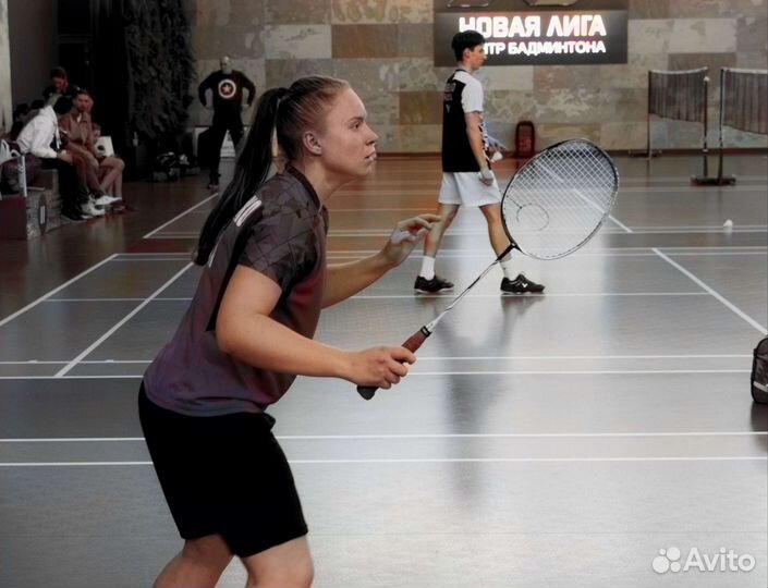Тренер по бадминтону