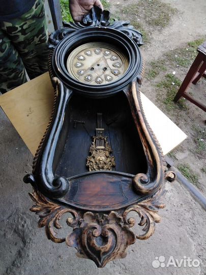 Настенные часы. Старинные. Антикварные