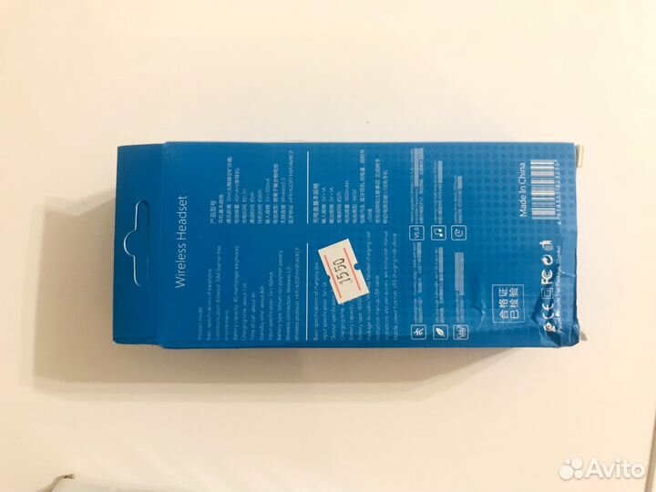 Беспроводные наушники earbuds