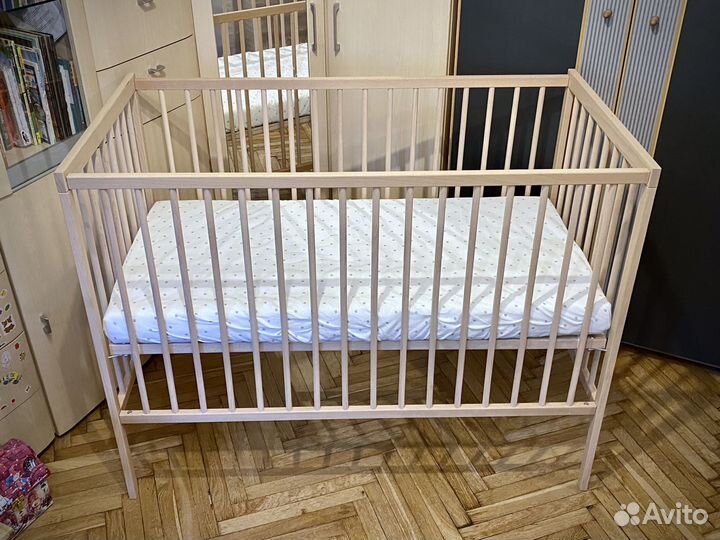 Кроватка детская IKEA sniglar 19740