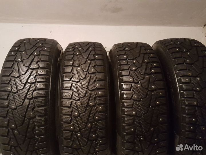 Pirelli Ice Zero 185/65 R15 92T
