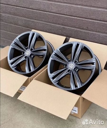 Новые диски R18 5/100 Subary Bestun Polo rapid