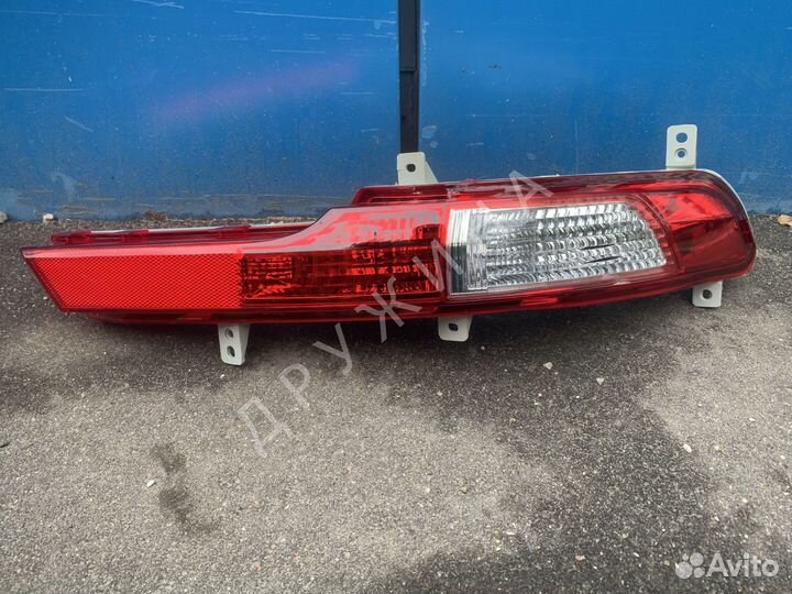 Противотуманка правая задняя для Kia Sportage 3